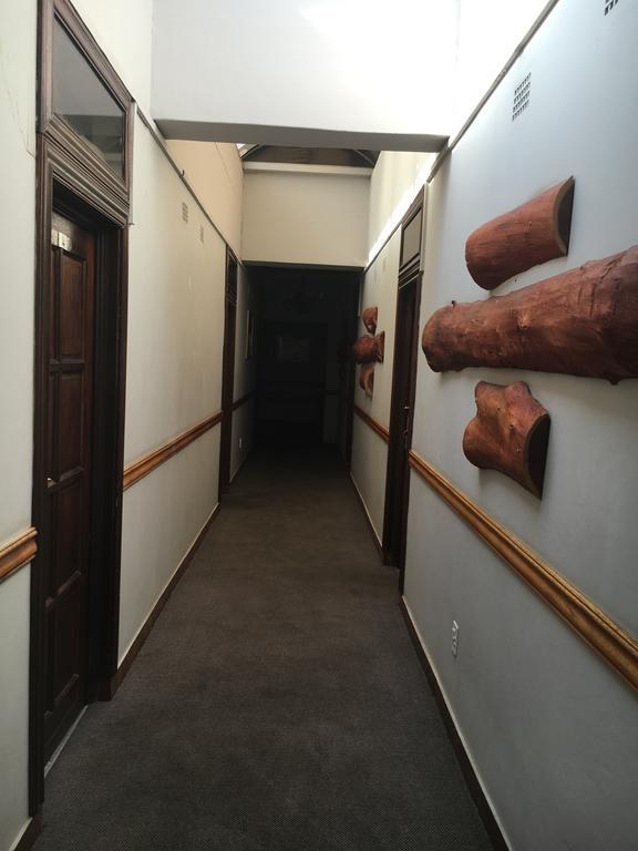 Tassili Lodge Kempton Park Exteriör bild