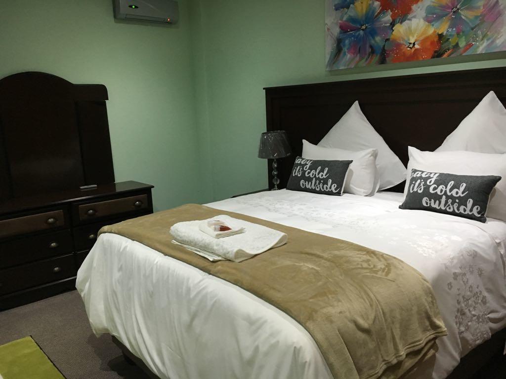 Tassili Lodge Kempton Park Exteriör bild