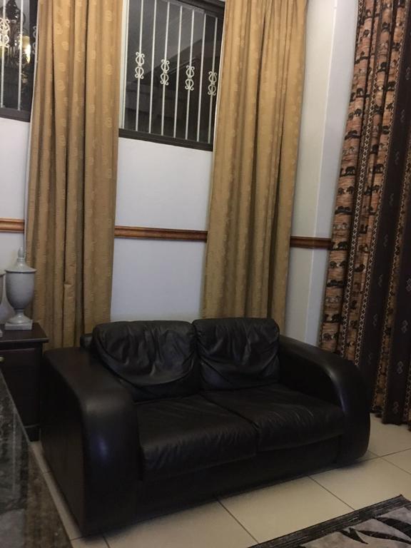 Tassili Lodge Kempton Park Exteriör bild